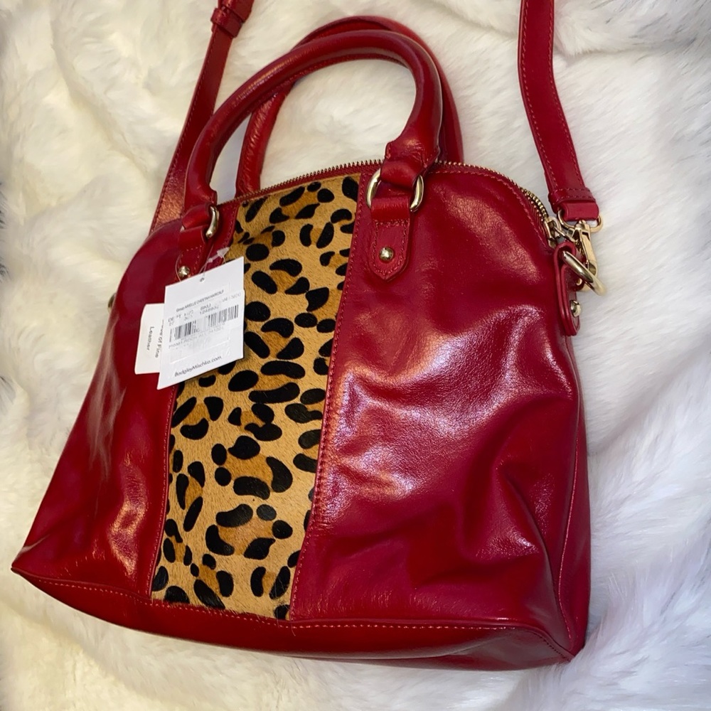 NWT Leather Badgley Mischka handbag/crossbody